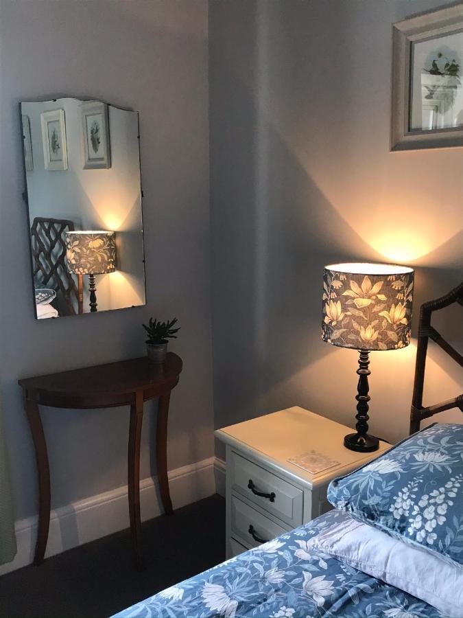 Netherdene Bed & Breakfast 4*